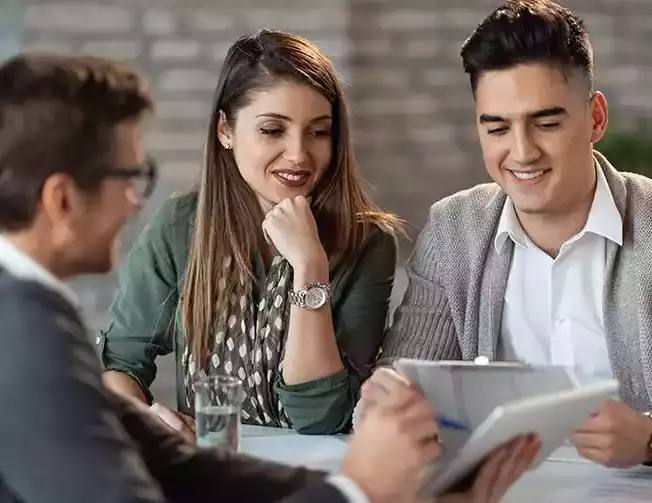 contact couple discussion